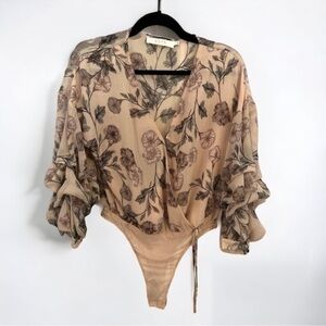 ASTR THE LABEL S Willow Floral Print Crossover Bodysuit